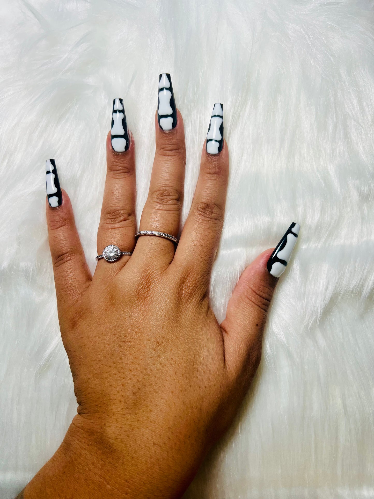 Skeleton Nails